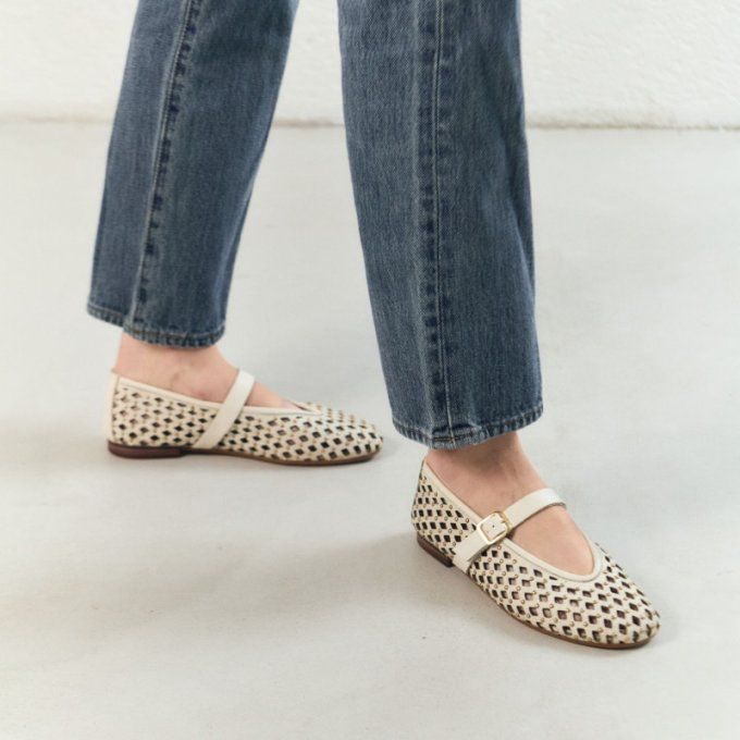 REQINS BABIE KAMIA CUIR PERFO CREME