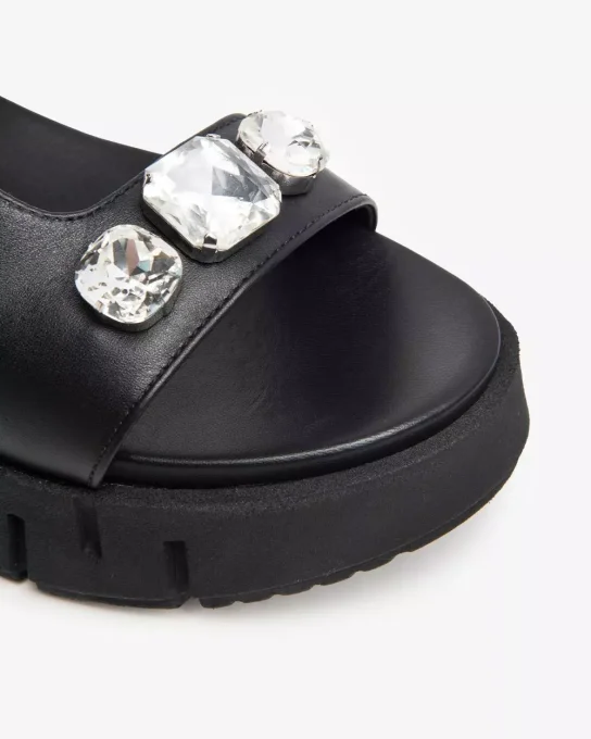 NERO GIARDINI SANDALES CUIR NOIR AVEC BIJOUX