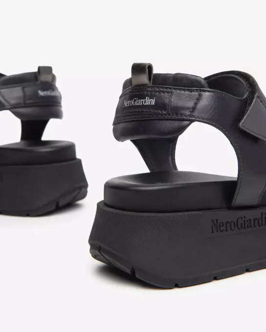 NERO GIARDINI SANDALES CUIR NOIR AVEC BIJOUX